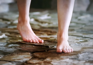 Brittany Underwood feet photo 7