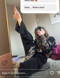 Brittini Burton feet photo 1