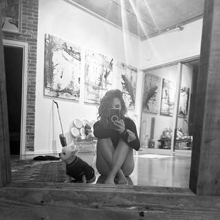 Brittney Palmer feet photo thumbnail