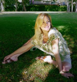 Brittney Powell feet photo 17