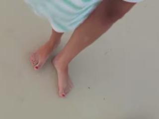 Brittney Smith feet photo thumbnail