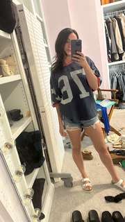 Brittney Smith feet photo thumbnail