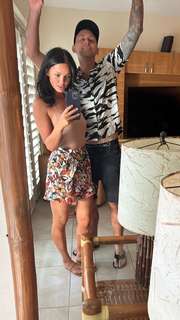 Brittney Smith feet photo thumbnail