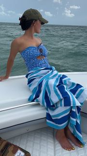 Brittney Smith feet photo thumbnail