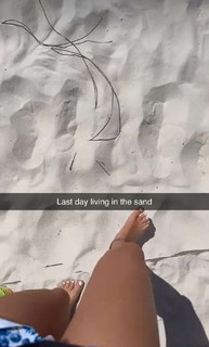 Brittney Smith feet photo thumbnail