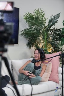 Brittney Smith feet photo thumbnail