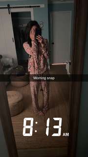 Brittney Smith feet photo thumbnail