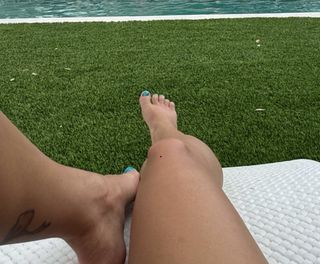Brittney Smith feet photo thumbnail