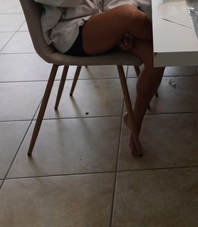 Brittney Smith feet photo thumbnail