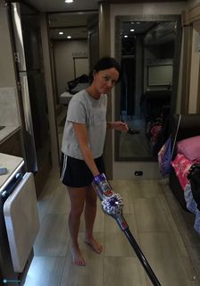 Brittney Smith feet photo thumbnail