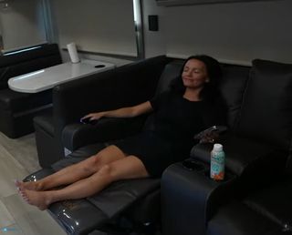 Brittney Smith feet photo thumbnail