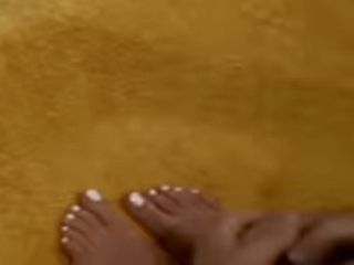 Brittney Smith feet photo thumbnail
