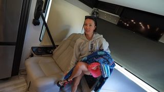 Brittney Smith feet photo thumbnail