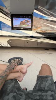 Brittney Smith feet photo 10