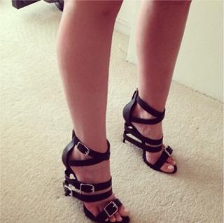 Brittny Gastineau feet photo 3