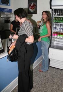 Brittny Gastineau feet photo 7