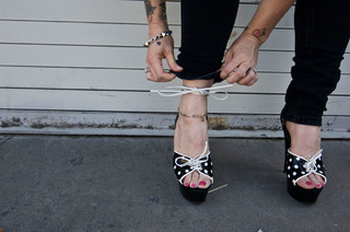 Brody Dalle feet photo 19