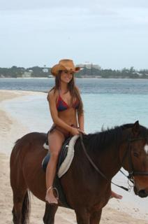 Brooke Adams feet photo thumbnail