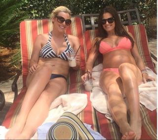 Brooke Adams feet photo thumbnail