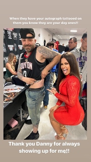 Brooke Adams feet photo thumbnail