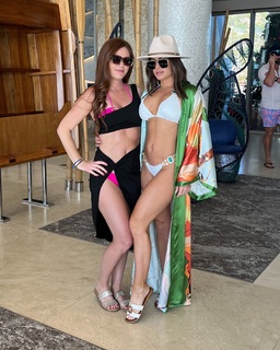 Brooke Adams feet photo thumbnail