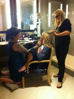 Brooke Anderson feet photo 17