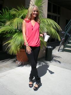 Brooke Anderson feet photo 14