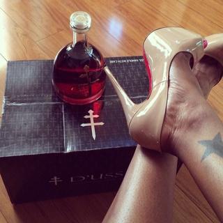 Brooke Bailey feet photo 6