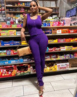 Brooke Bailey feet photo 17