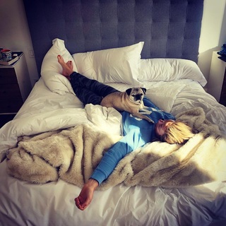 Brooke Baldwin feet photo thumbnail