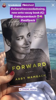 Brooke Baldwin feet photo thumbnail