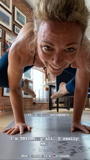 Brooke Baldwin feet photo thumbnail