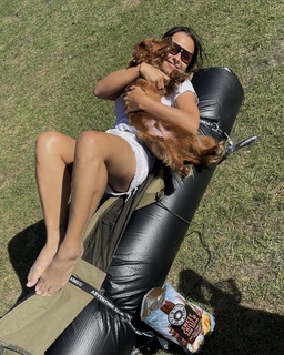 Brooke Blurton feet photo 11