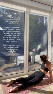 Brooke Blurton feet photo 5