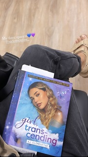 Brooke Blurton feet photo 18