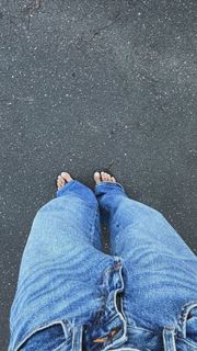 Brooke Blurton feet photo 5