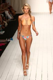 Brooke Buchanan feet photo 14