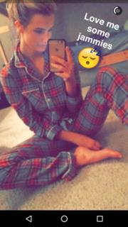 Brooke Buchanan feet photo 12