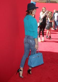 Brooke Burke feet photo thumbnail
