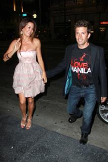 Brooke Burke feet photo thumbnail