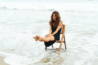 Brooke Burke feet photo thumbnail