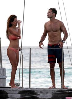 Brooke Burke feet photo thumbnail