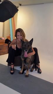 Brooke Burke feet photo thumbnail