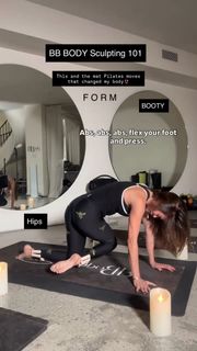 Brooke Burke feet photo thumbnail