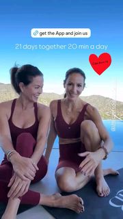 Brooke Burke feet photo 16