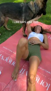 Brooke Burke feet photo 10