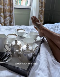 Brooke Burke feet photo 10