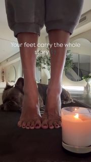 Brooke Burke feet photo 3