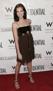 Brooke Burns feet photo thumbnail