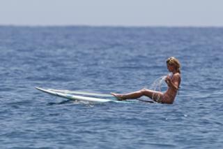 Brooke Burns feet photo thumbnail